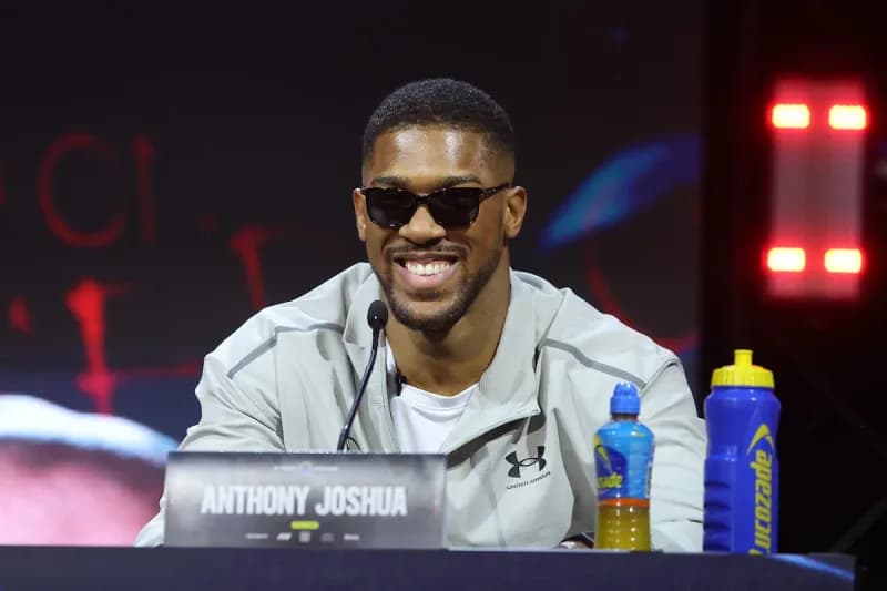 London Mayor issues plea for Anthony Joshua-Tyson Fury to take place in London