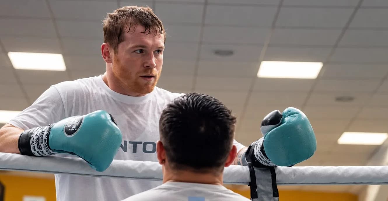 Canelo Alvarez Eyes Azteca Farewell Ahead of Mbilli