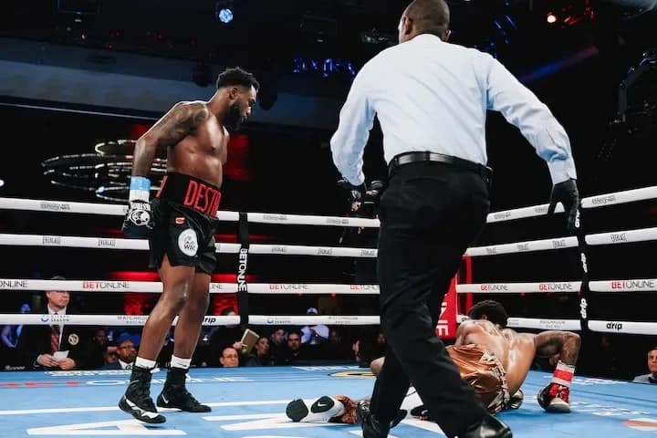Middleweight champ Carlos Adames' petition for over-the-weight bout approved by WBC