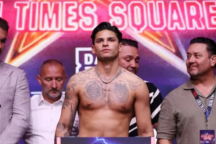 Floyd Mayweather Jnr-Ryan Garcia is on and Mayweather wins, says Eddie Hearn