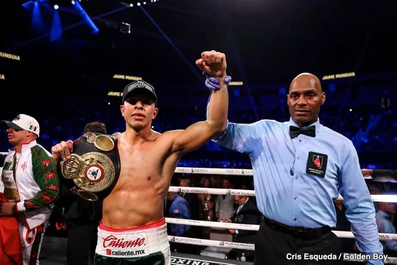 Jaime Munguia Buys Time, But Bektemir Melikuziev Isnt Going Away