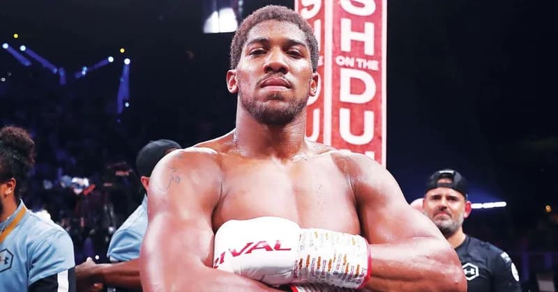 Anthony Joshua vs Tyson Fury 2026: Trattative in Corso per il Mega Incontro Britannico