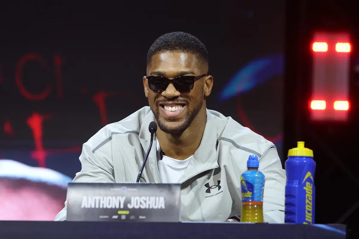 London Mayor issues plea for Anthony Joshua-Tyson Fury to take place in London