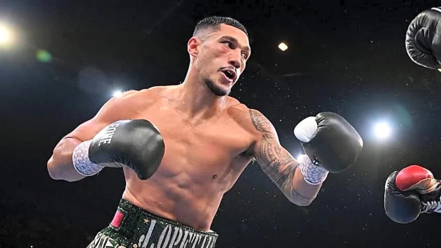 Andre Ward Shares Verdict on Jai Opetaia vs David Benavidez