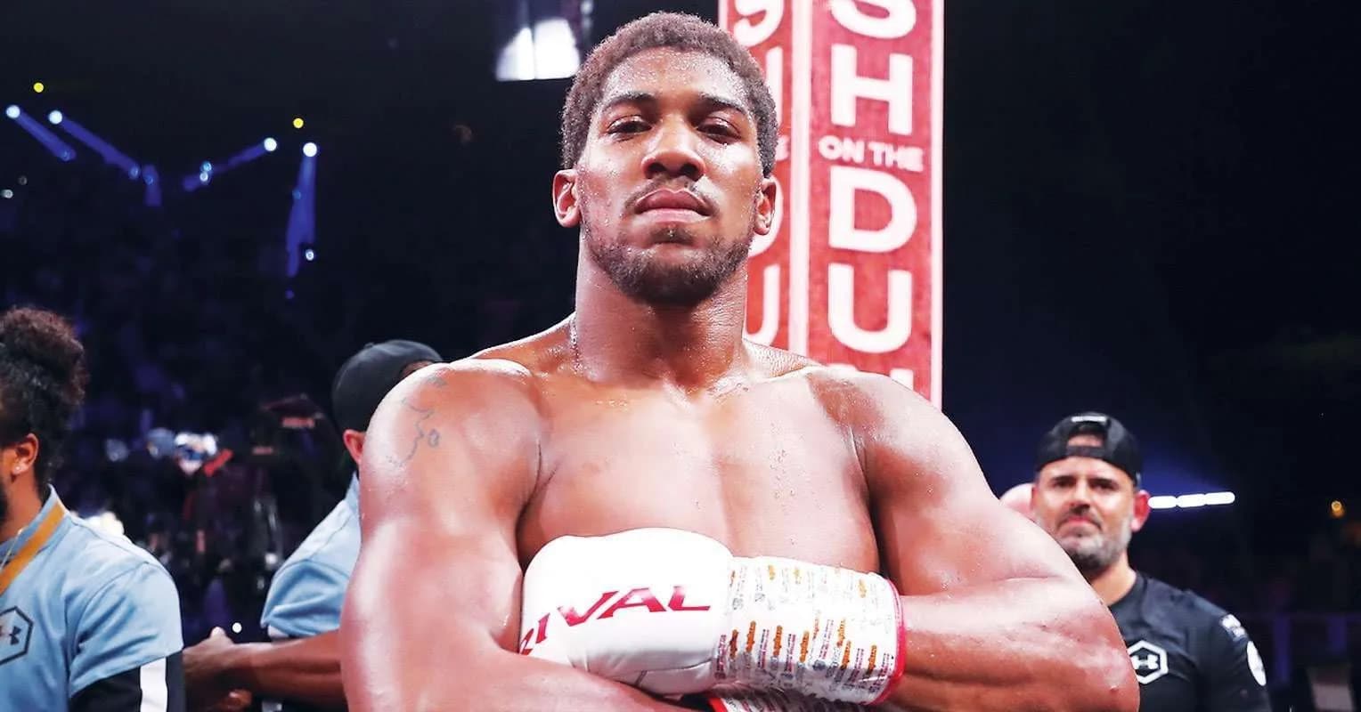 World Heavyweight Champion Tells Anthony Joshua To Retire: Hes Lost That Confidence