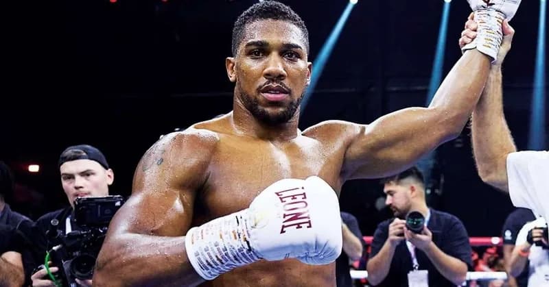 Heavyweight champion says Anthony Joshua should retire after Tyson Fury fight: He has no confidence