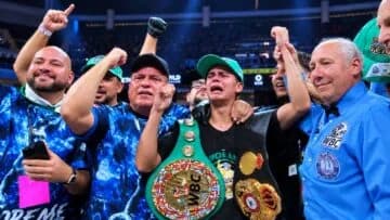 Sergio Mendoza Stops Ricardo Sandoval in Fifth Round to Win Unified Flyweight Titles
