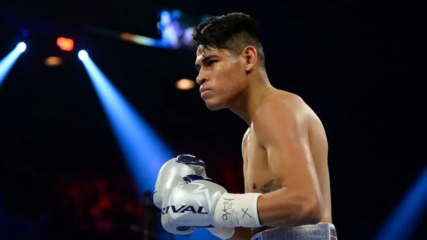 Emanuel Navarrete vs. OShaquie Foster: Preview, Betting Odds & Fight Card